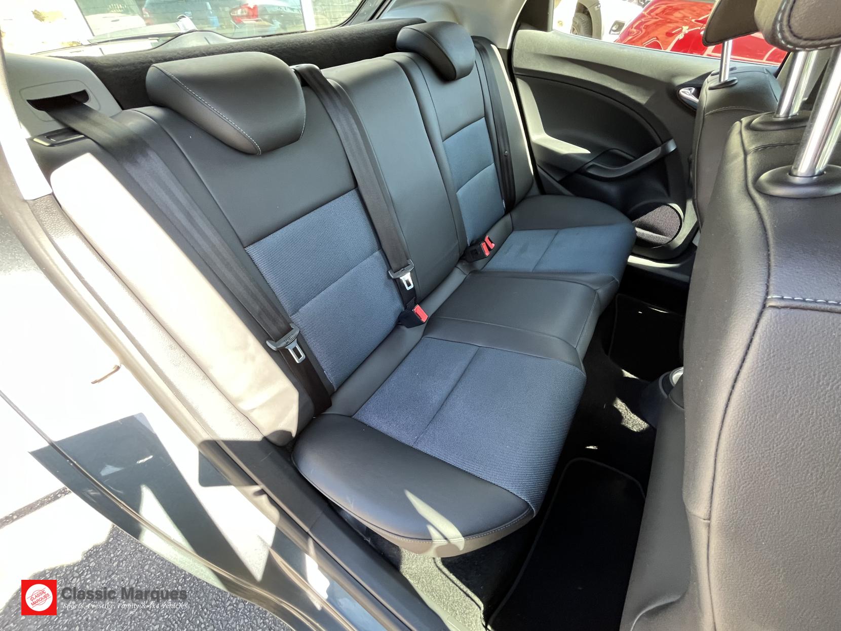 SEAT Ibiza 1.2 TSI Connect Hatchback 5dr Petrol Manual Euro 6 (90 ps)