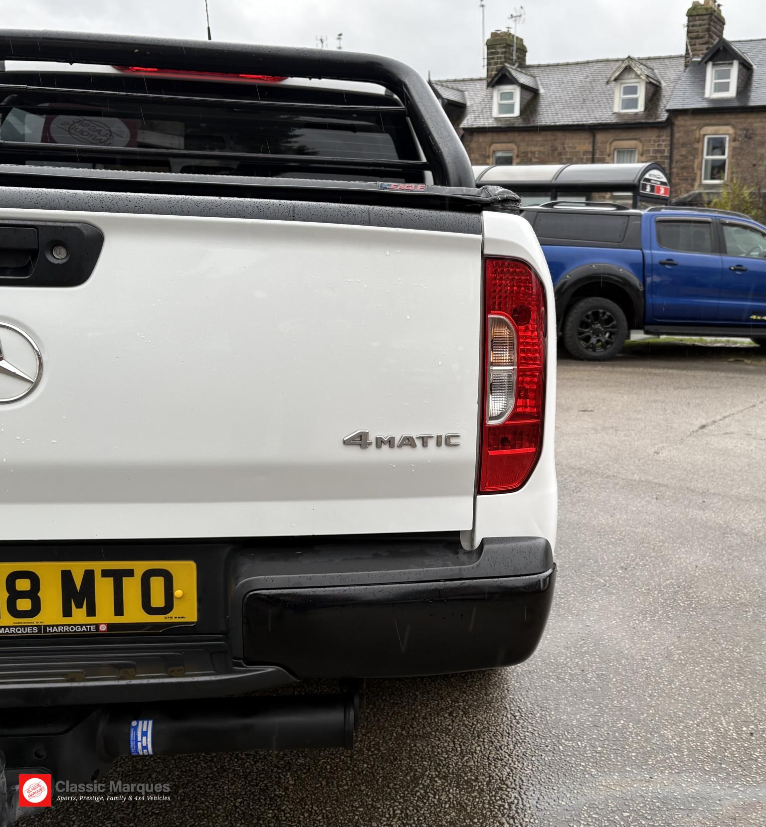 Mercedes-Benz X Class 2.3 CDI Pure Pickup Double Cab 4dr Diesel Manual 4MATIC Euro 6 (s/s) (163 ps)