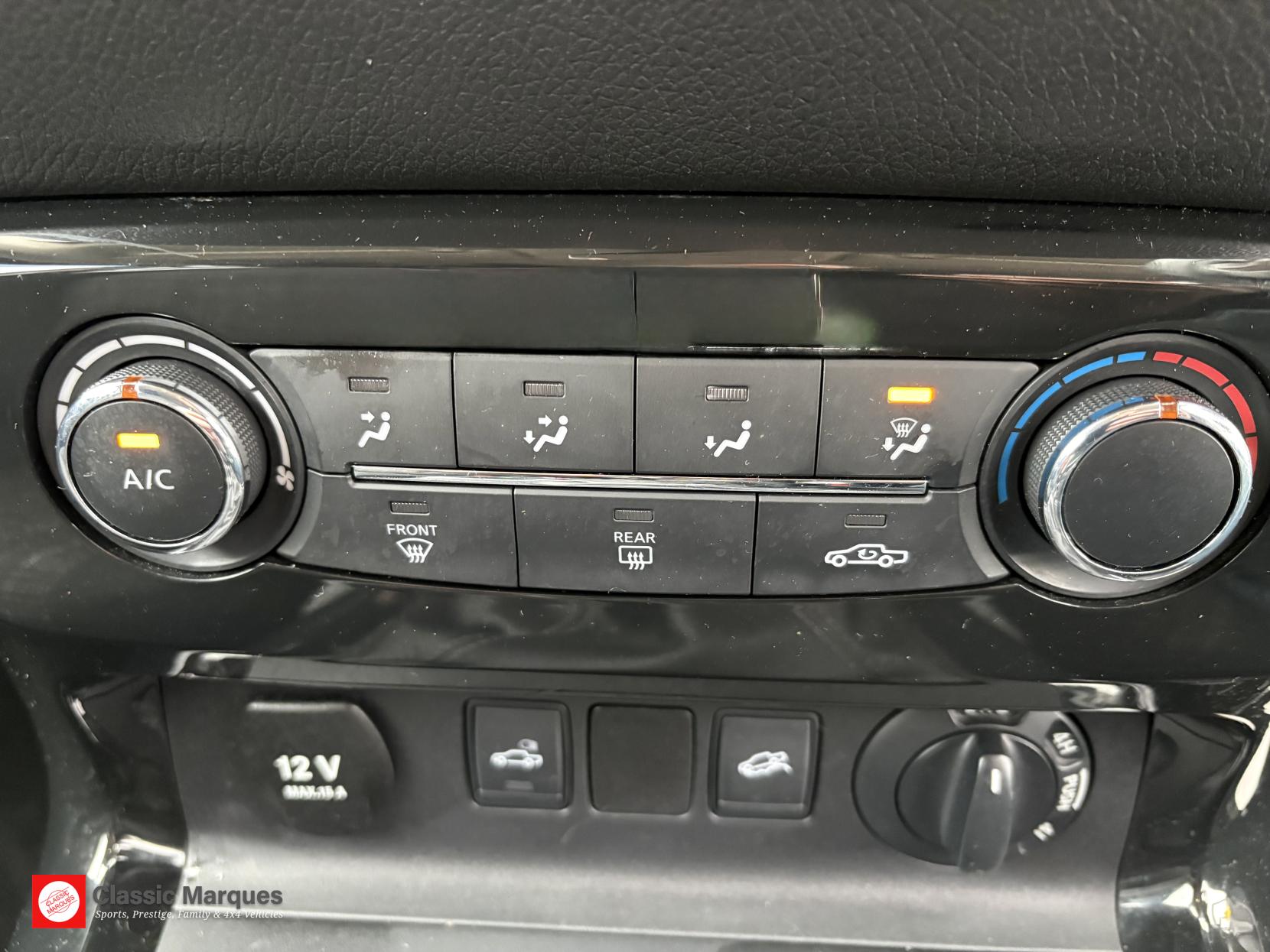 Mercedes-Benz X Class 2.3 CDI Pure Pickup Double Cab 4dr Diesel Manual 4MATIC Euro 6 (s/s) (163 ps)