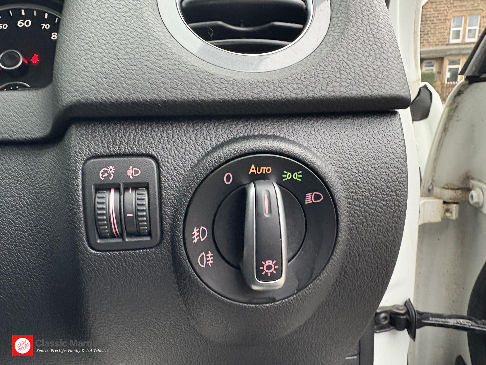 Volkswagen Tiguan 2.0 TDI BlueMotion Tech Match Edition SUV 5dr Diesel Manual 4WD Euro 6 (s/s) (150 ps)