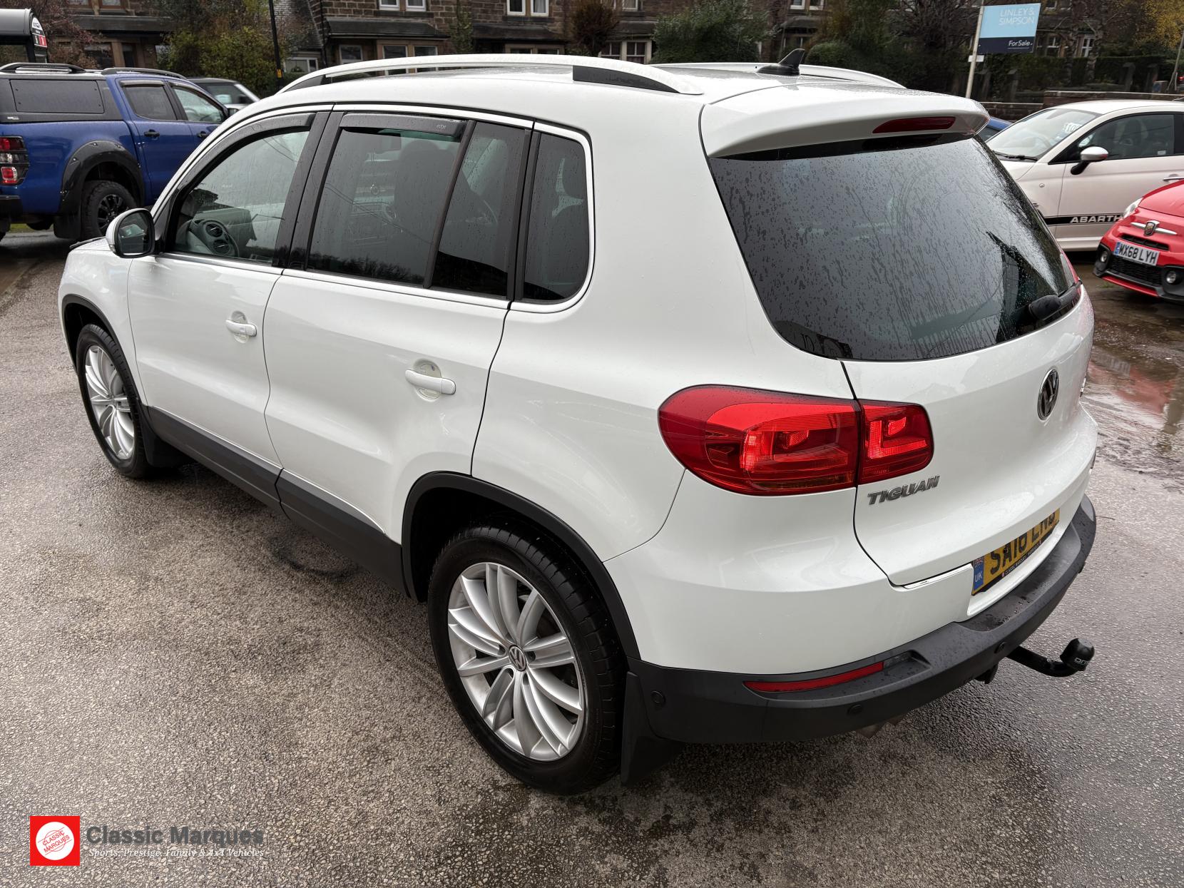 Volkswagen Tiguan 2.0 TDI BlueMotion Tech Match Edition SUV 5dr Diesel Manual 4WD Euro 6 (s/s) (150 ps)