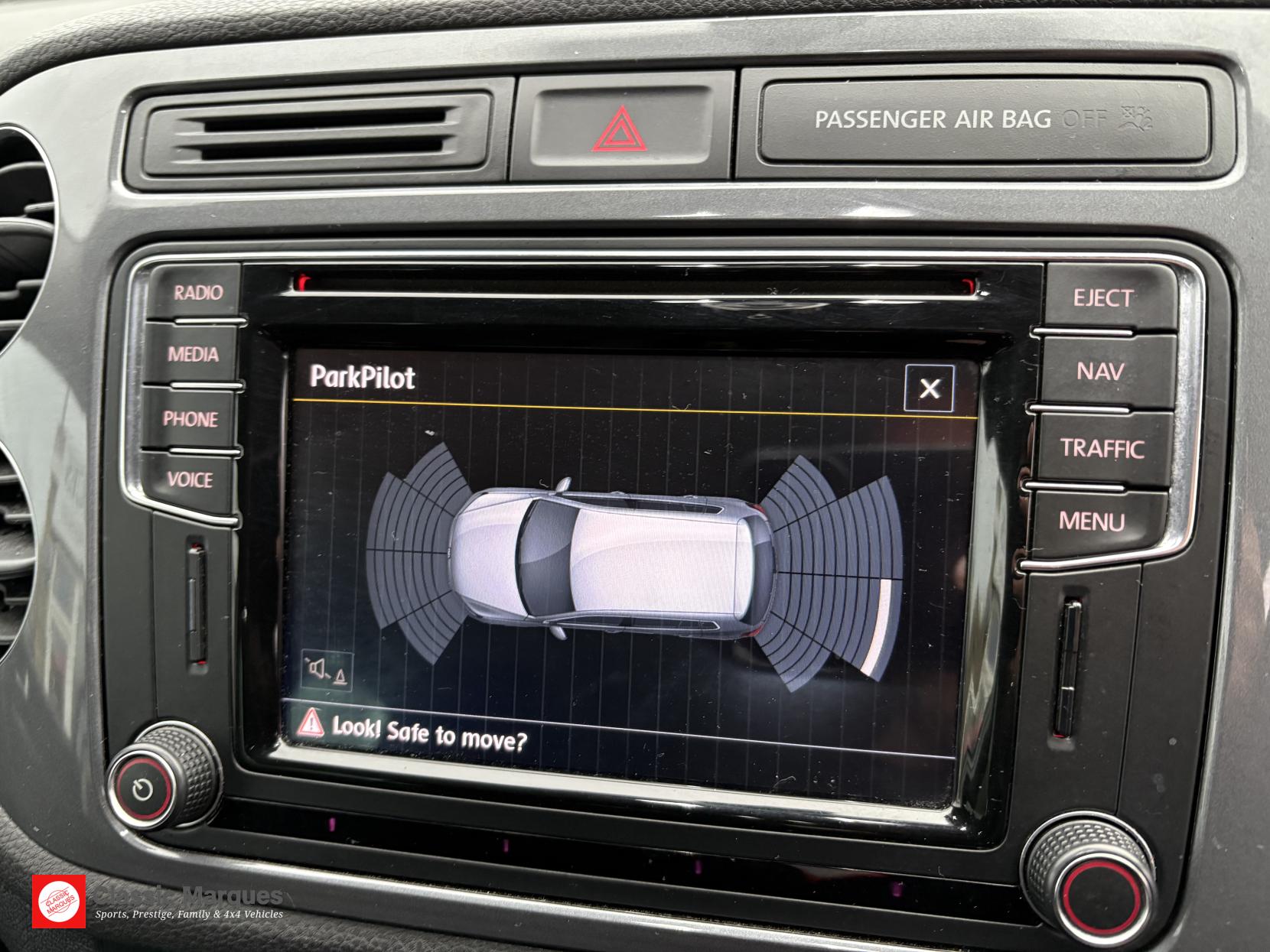 Volkswagen Tiguan 2.0 TDI BlueMotion Tech Match Edition SUV 5dr Diesel Manual 4WD Euro 6 (s/s) (150 ps)