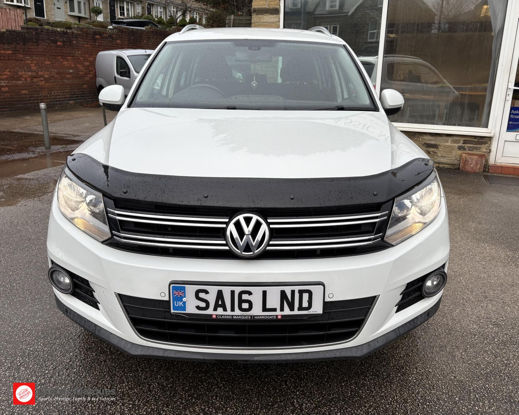 Volkswagen Tiguan 2.0 TDI BlueMotion Tech Match Edition SUV 5dr Diesel Manual 4WD Euro 6 (s/s) (150 ps)